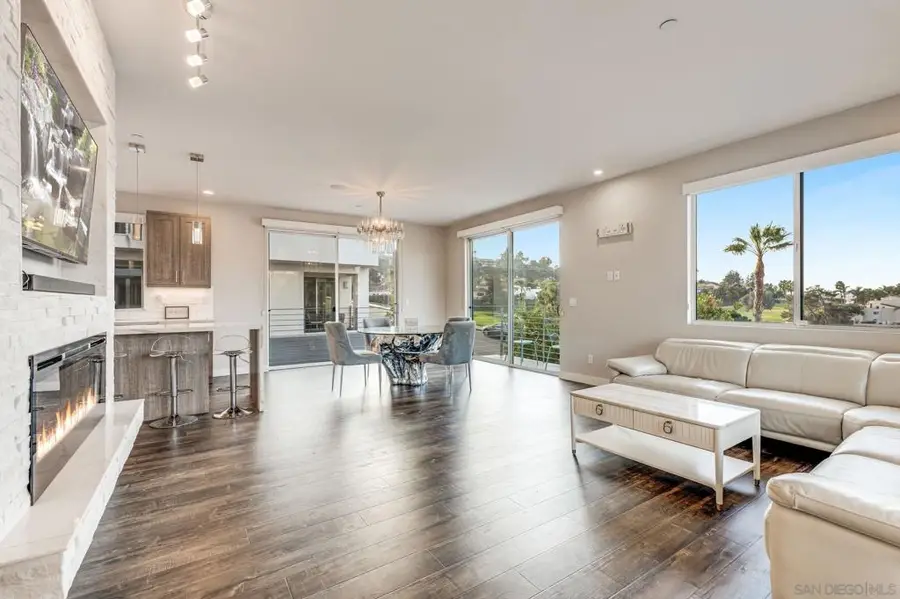 7570 Gibraltar #Unit 101, Carlsbad, CA 92009 - Image #2