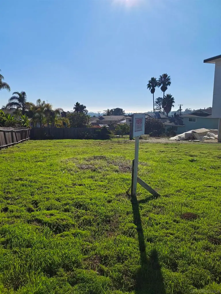 2721 Lomita St, Oceanside, CA 92054 - Image #2