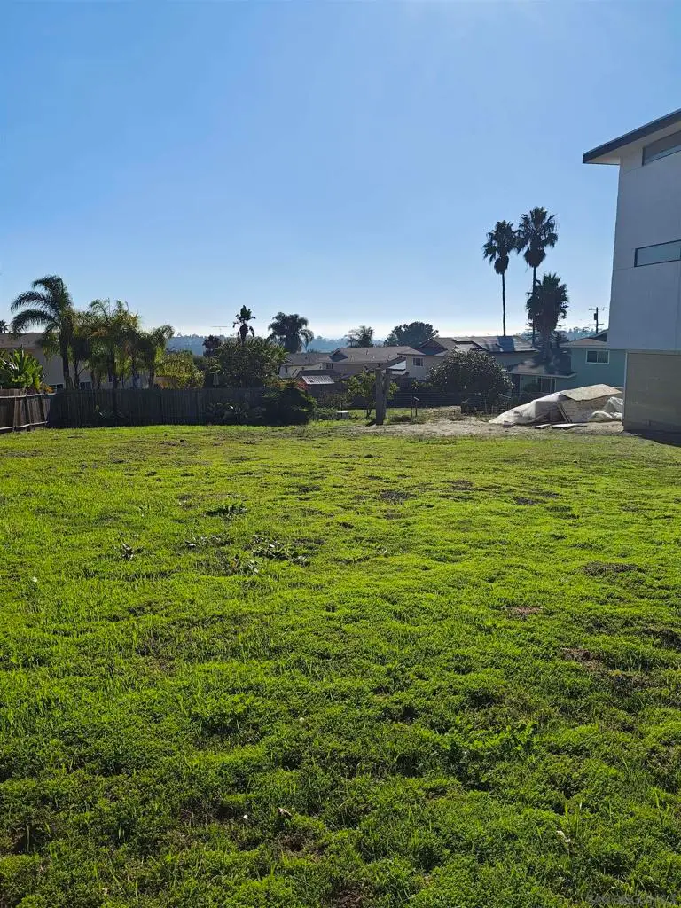 2721 Lomita St, Oceanside, CA 92054 - Image #3