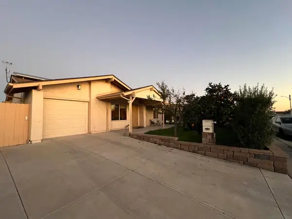 3822 Conrad Ave, San Diego, CA 92117