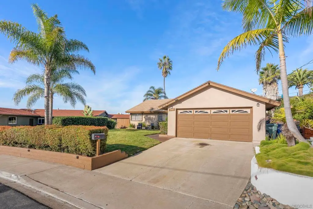 1007 Genie Ln, Cardiff By The Sea, CA 92007 - Image #1