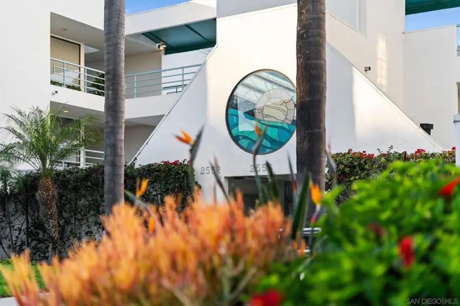 2552 Navarra Dr #A, Carlsbad, CA 92009 - Image #2