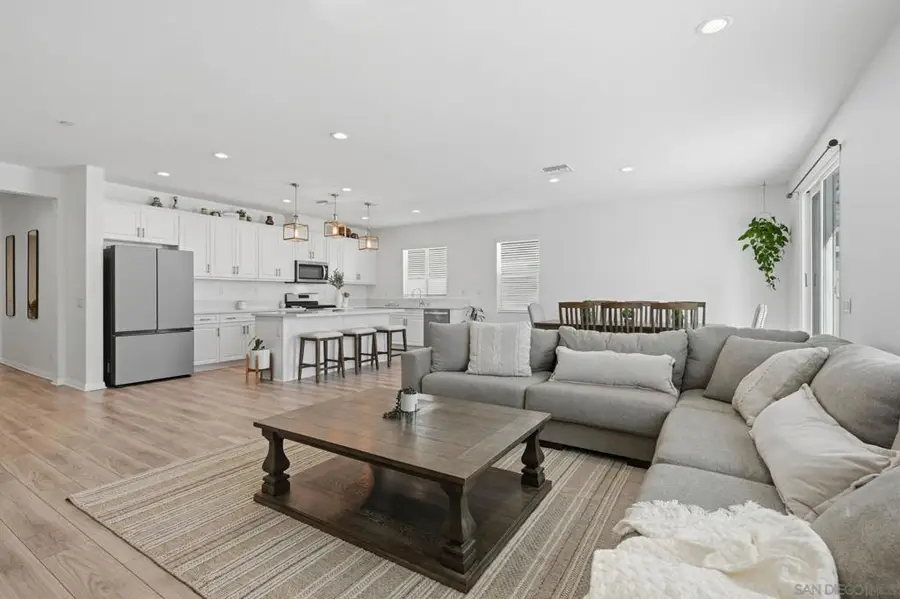 29078 Long Horn Ln, Winchester, CA 92596 - Image #2