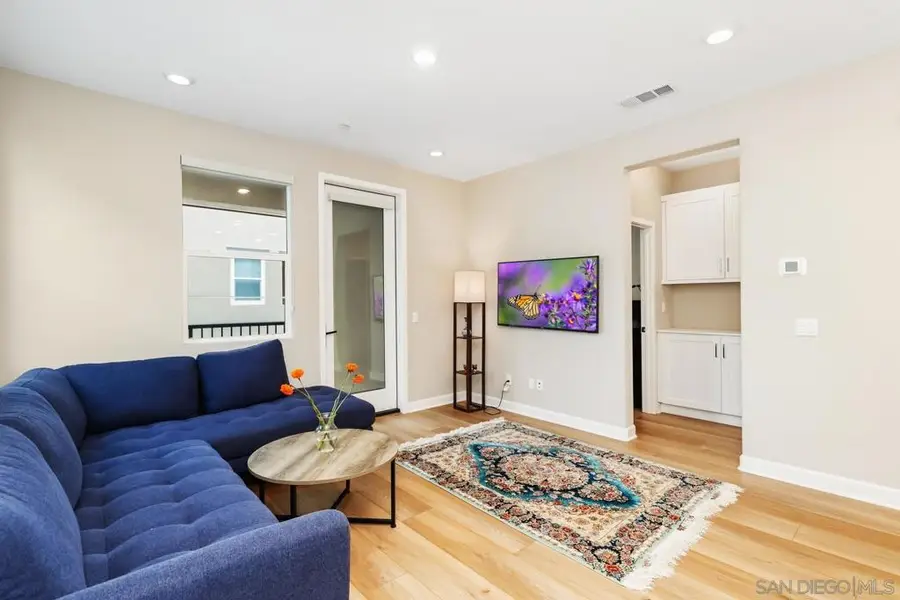 1227 Sunrise Vw #105, San Marcos, CA 92078 - Image #2