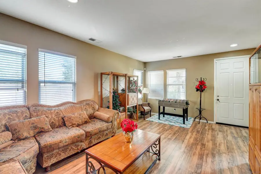 1071 Paintbrush Trl, Hemet, CA 92545 - #3