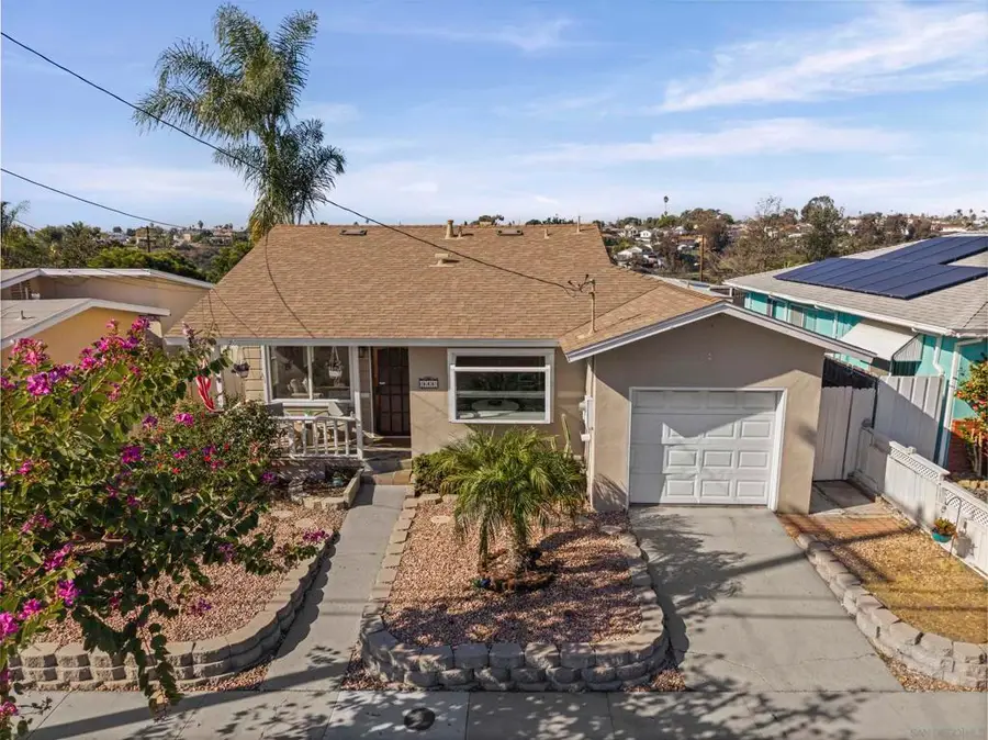 2532 Baily Ave, San Diego, CA 92105 - Image #2