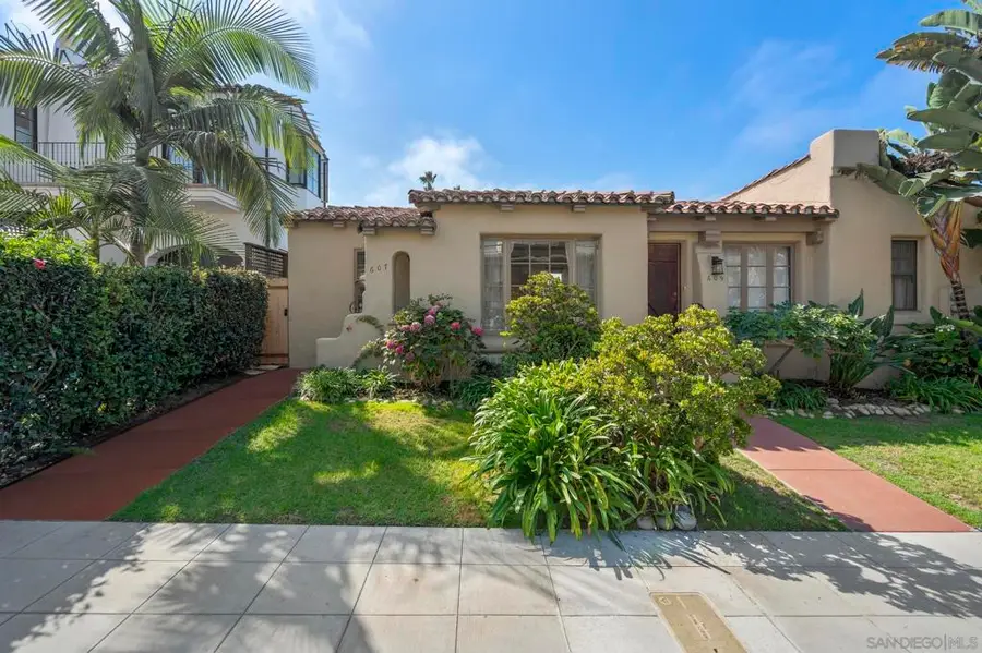 607 Arenas, La Jolla, CA 92037 - Image #2