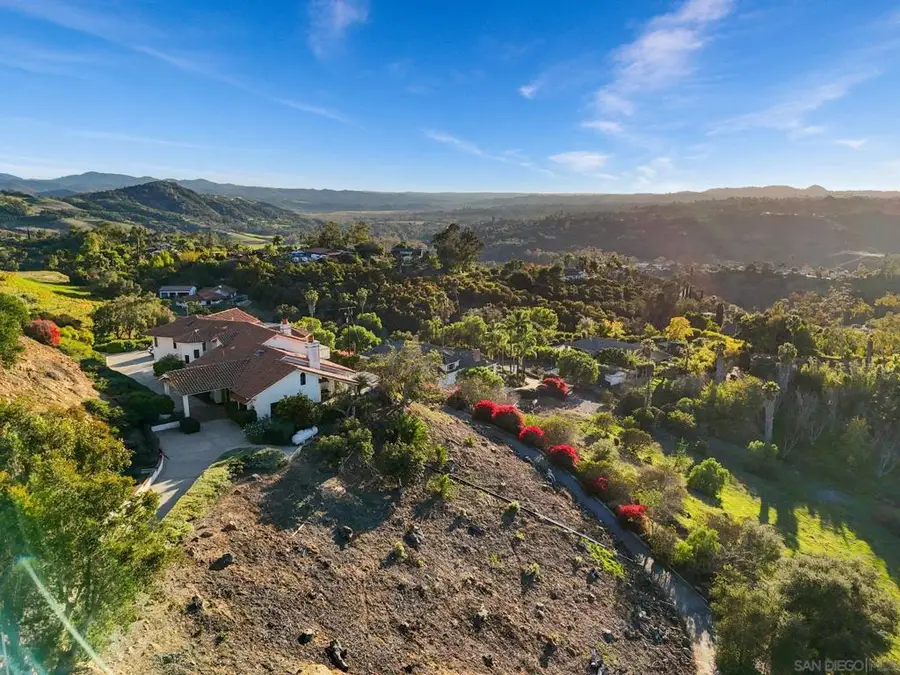 2323 Wilt Rd, Fallbrook, CA 92028 - Image #3