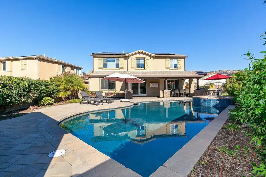 2025 Campo Verde Ct, Escondido, CA 92026 - Image #2