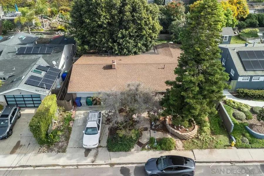 2747 Fairfield St, San Diego, CA 92110 - #2