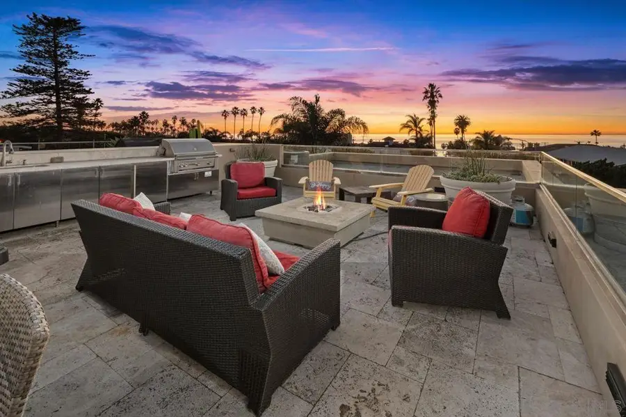 6639 La Jolla Blvd, San Diego, CA 92037 - Image #2