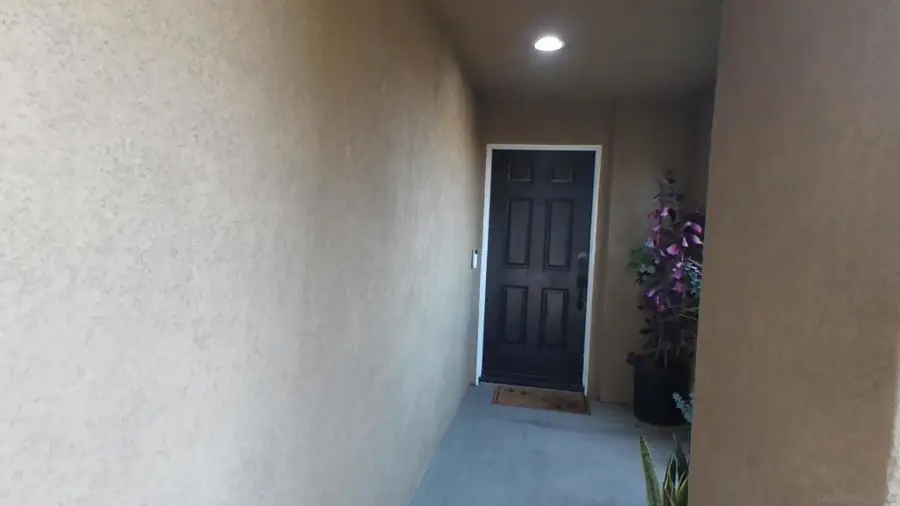 843 Caminito Las Olas, Chula Vista, CA 91911 - Image #2