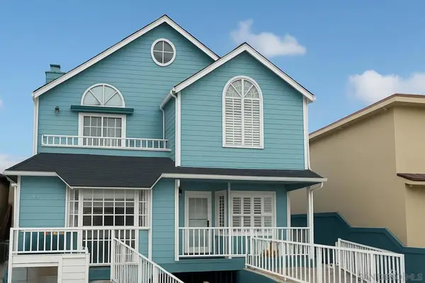 Address Withheld By Seller, Coronado, CA 92118