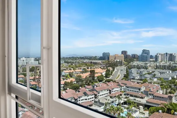 3890 Nobel #1402, San Diego, CA 92122