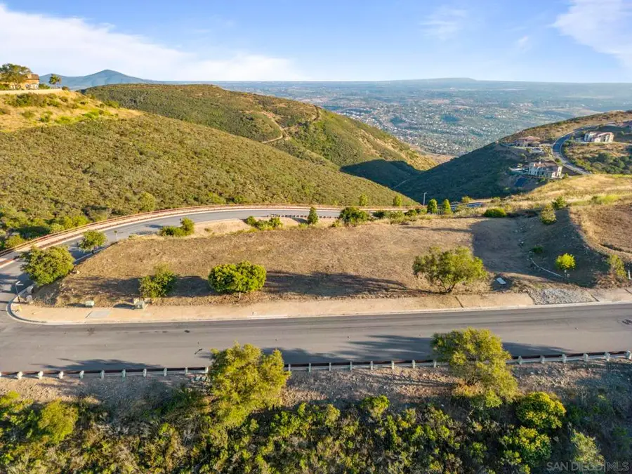 Via Rancho Cielo, Rancho Santa Fe, CA 92067 - #2