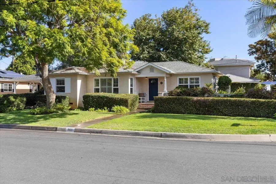 903 Moana Dr, San Diego, CA 92106 - Image #2