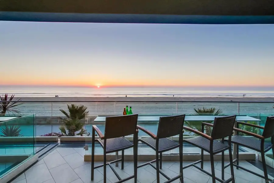 3607 Ocean Front Walk #5, San Diego, CA 92109 - Image #2