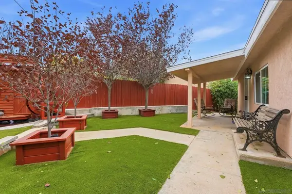 1305 Ash St, Ramona, CA 92065