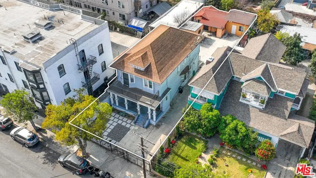 2515 S Catalina Street, Los Angeles, CA 90007 - #1