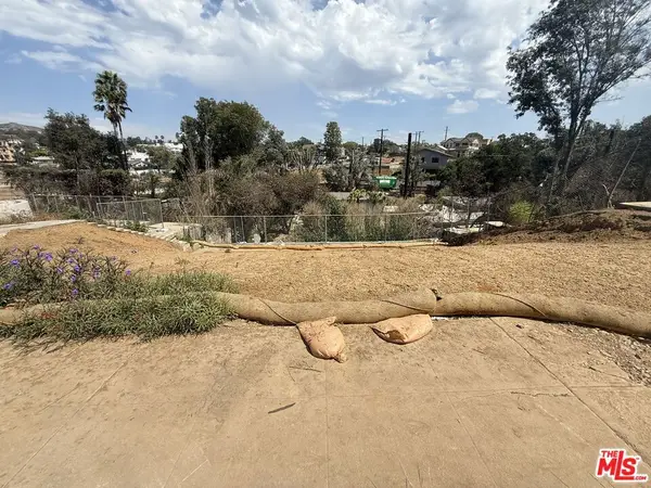 674 Palmera Avenue, Pacific Palisades, CA 90272