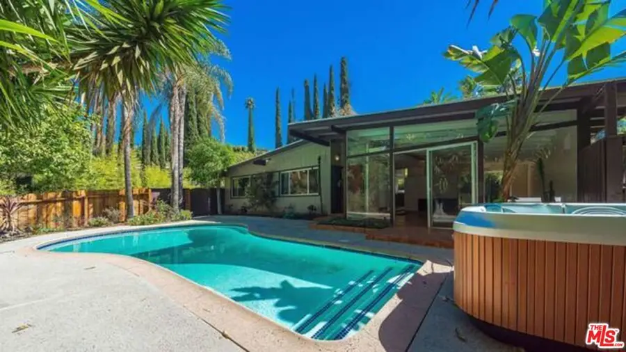 8090 Mulholland Drive, Los Angeles, CA 90046 - #2