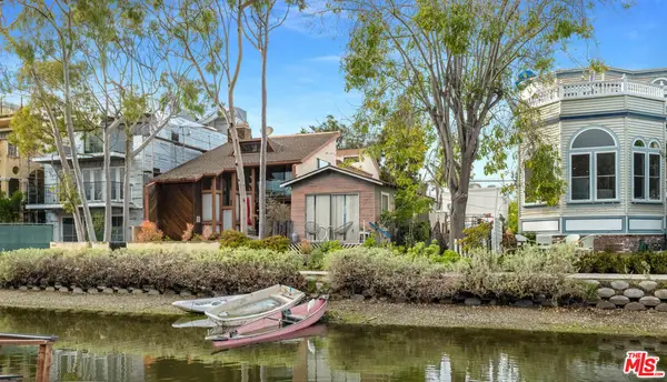 415 Sherman Canal, Venice, CA 90291