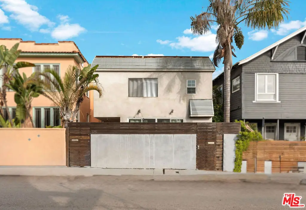 125 Brooks Avenue, Venice, CA 90291 - Image #1