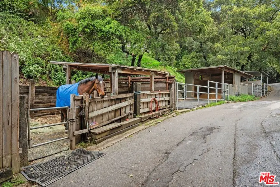 1809 Melhill Way, Los Angeles, CA 90049 - #2