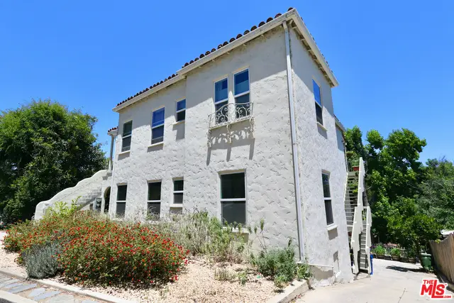 2528 Kenilworth Avenue, Los Angeles, CA 90039 - Image #2