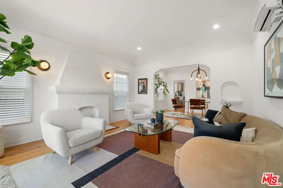 2818 Hillcrest Drive, Los Angeles, CA 90016 - Image #2