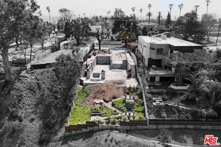 15329 De Pauw Street, Pacific Palisades, CA 90272 - #3