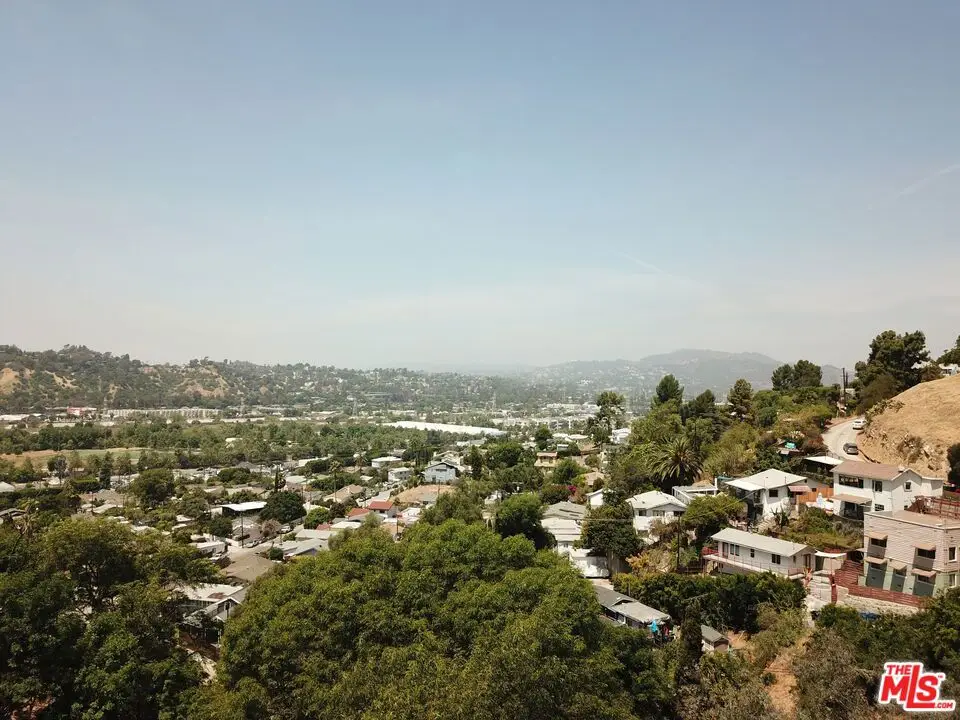 1526 N Cliff Drive, Los Angeles, CA 90065 - Image #1