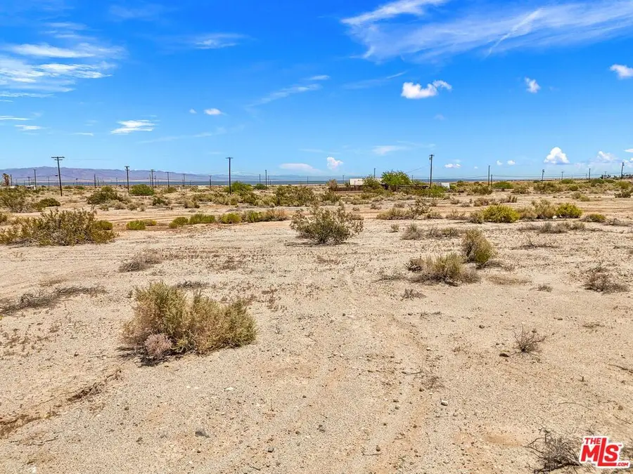 2592 Sea Urchin Avenue, Thermal, CA 92274 - #3