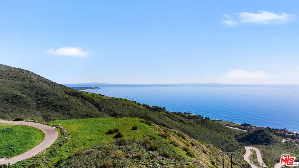 4250 Decker Edison Road, Malibu, CA 90265 - #1