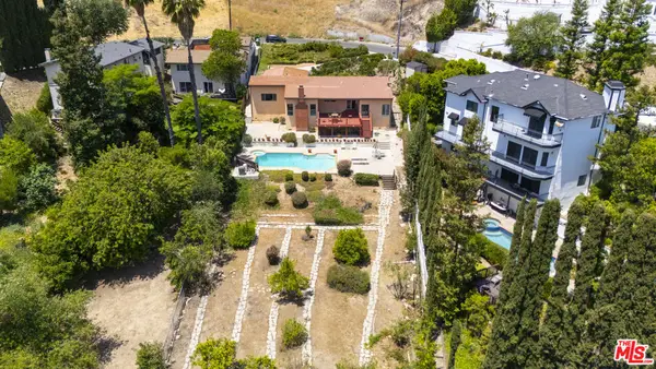 4996 Llano Drive, Woodland Hills, CA 91364