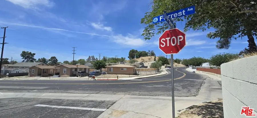 16745 Forrest Avenue, Victorville, CA 92395 - #3