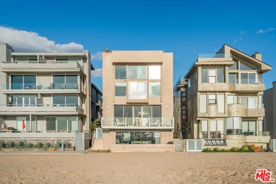 3711 Ocean Front #3, Marina Del Rey, CA 90292 - #3