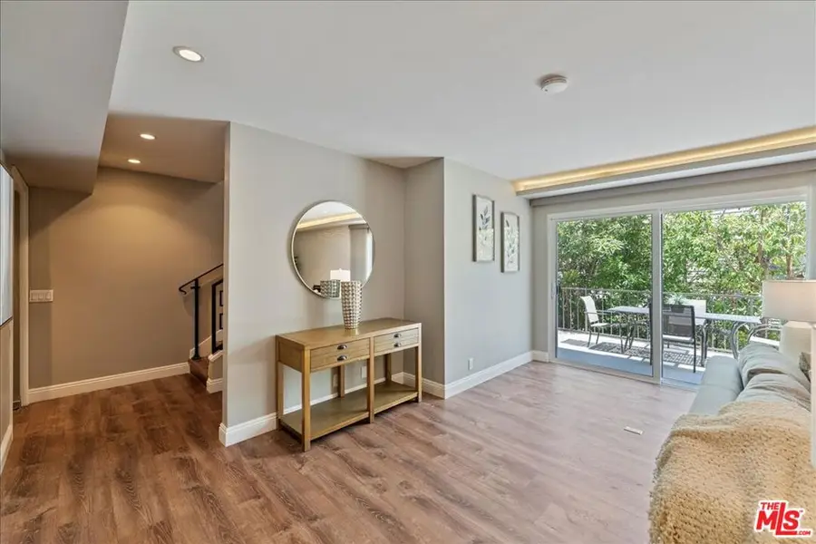 866 Sierra Madre Villa Avenue, Pasadena, CA 91107 - Image #3