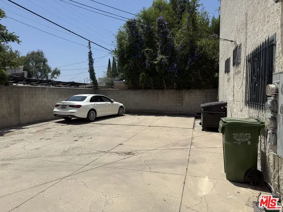 1434 S Sierra Bonita Avenue, Los Angeles, CA 90019 - Image #3