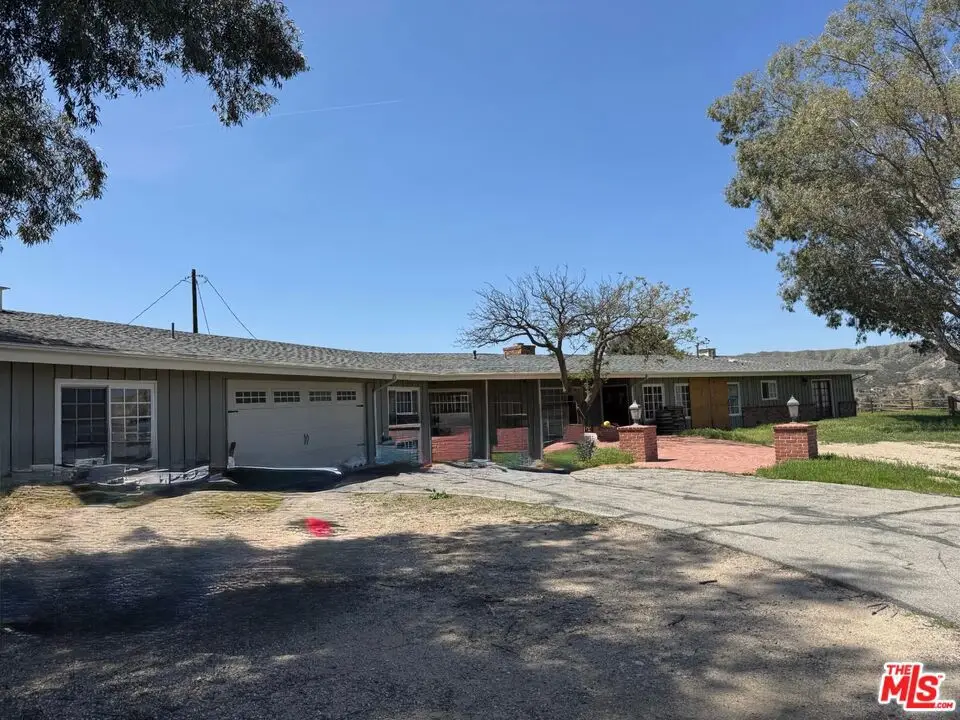 16015 Baker Canyon Road, Santa Clarita, CA 91390 - Image #1