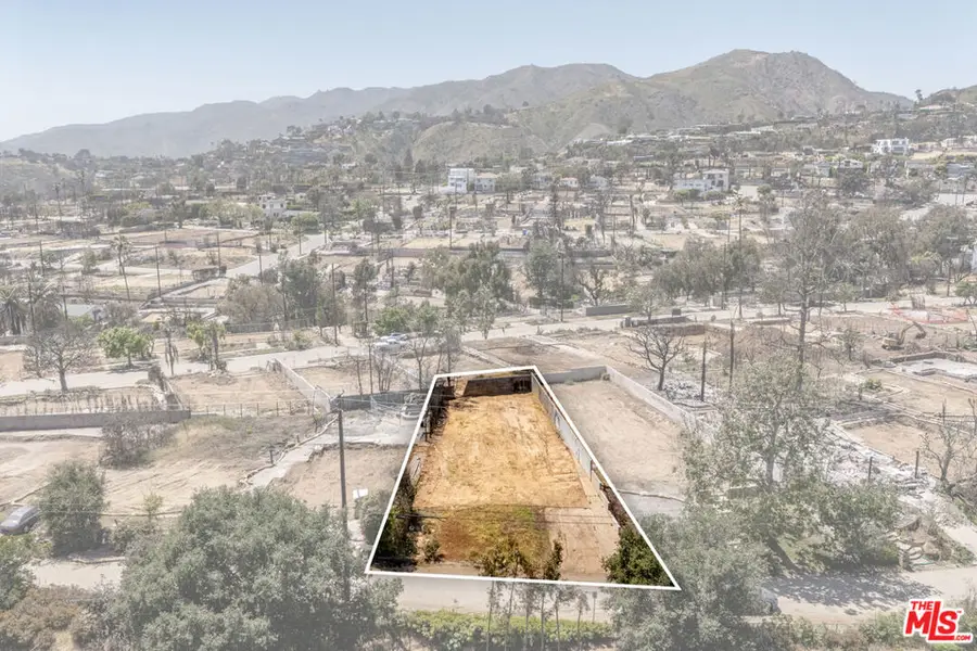 533 N Marquette Street, Pacific Palisades, CA 90272 - #3