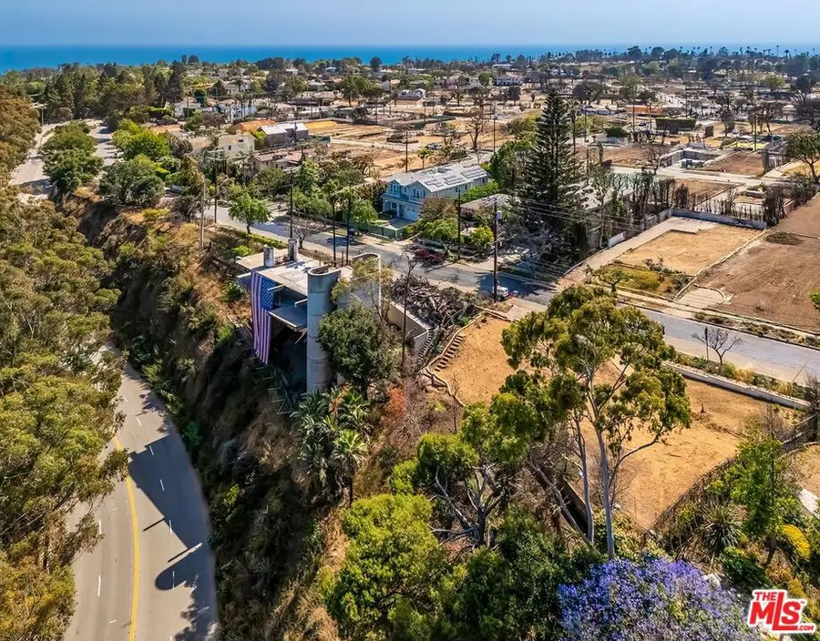 824 Chautauqua Boulevard, Pacific Palisades, CA 90272 - Image #3