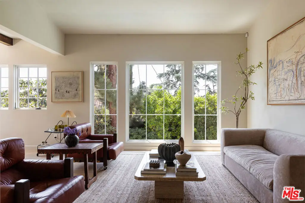 4228 Los Nietos Drive, Los Angeles, CA 90027 - Image #1