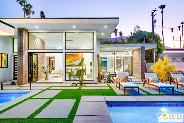 2233 N Vista Drive, Palm Springs, CA 92262