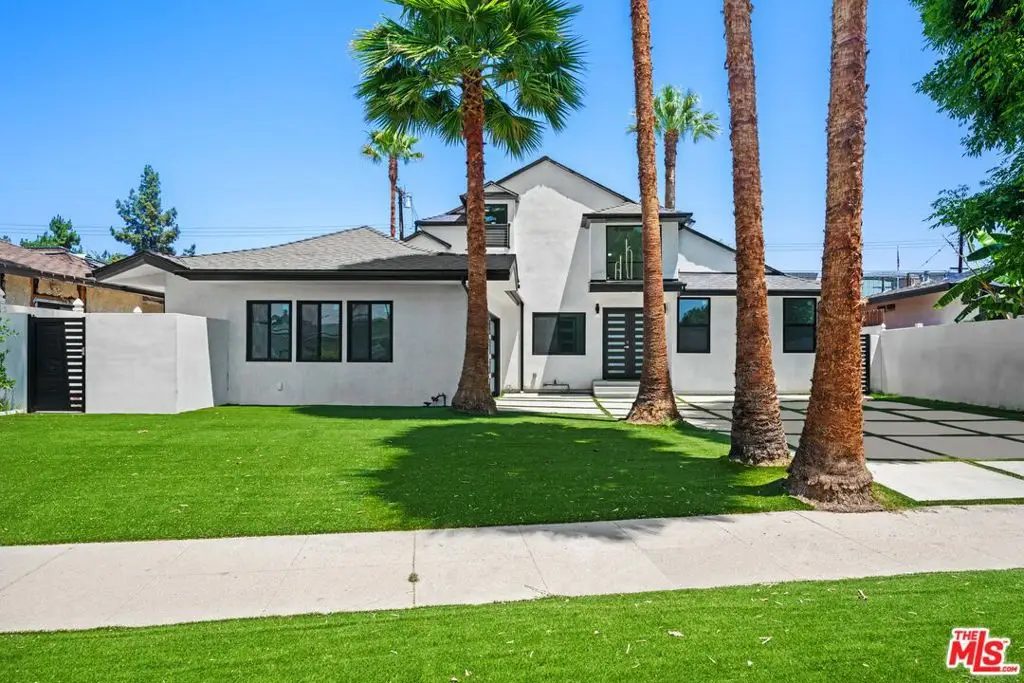 16113 Gledhill Street, North Hills, CA 91343 - #1