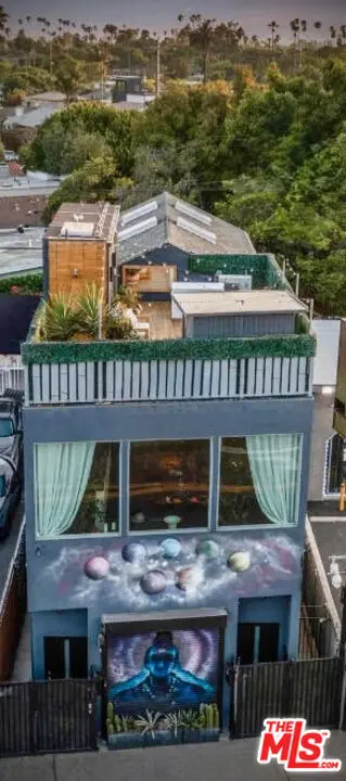 2515 Lincoln Boulevard, Venice, CA 90291 - #2