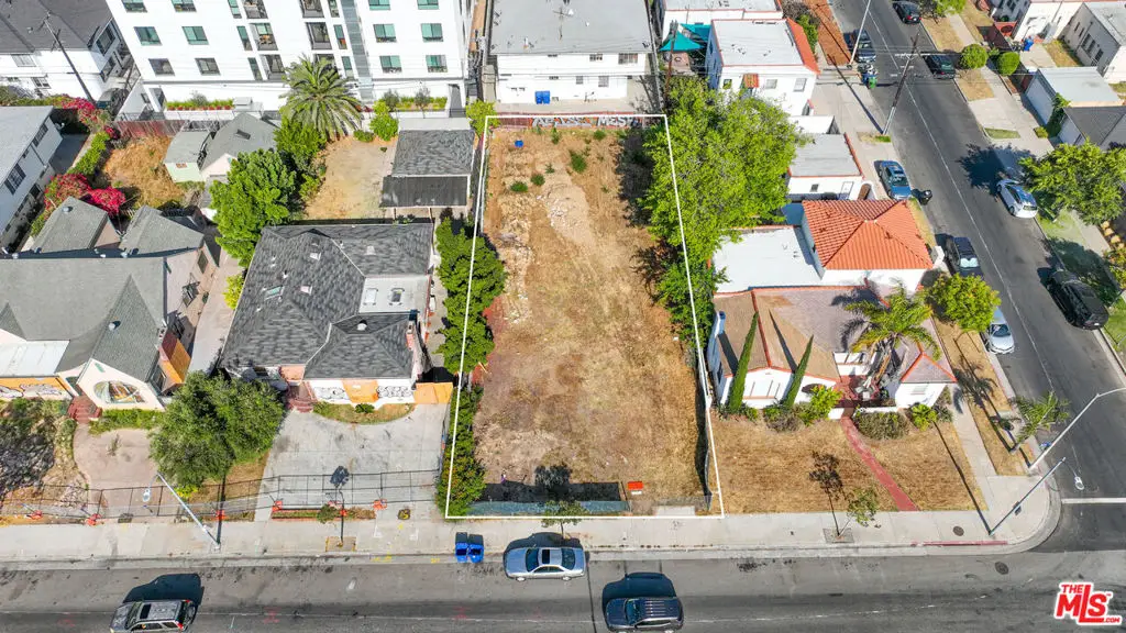 1562 S Fairfax Avenue, Los Angeles, CA 90019 - #1