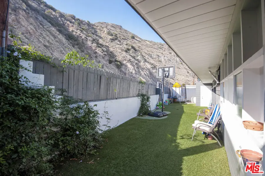 19836 Pacific Coast Highway, Malibu, CA 90265 - #3