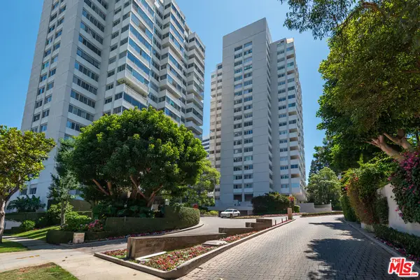 865 Comstock Avenue #PHD, Los Angeles, CA 90024