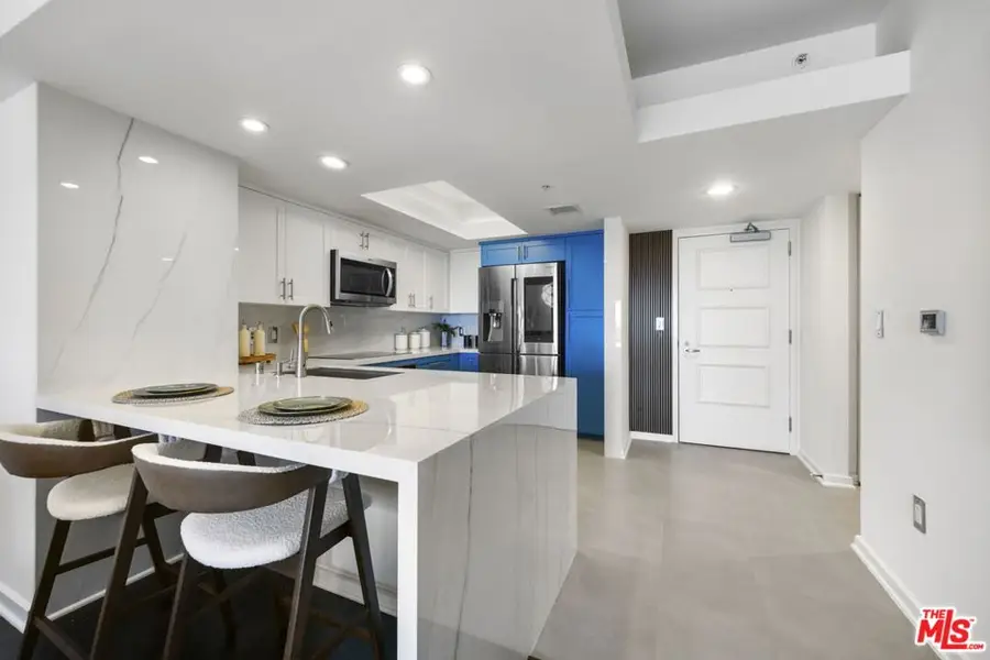 13700 Marina Pointe Drive #809, Marina Del Rey, CA 90292 - #2